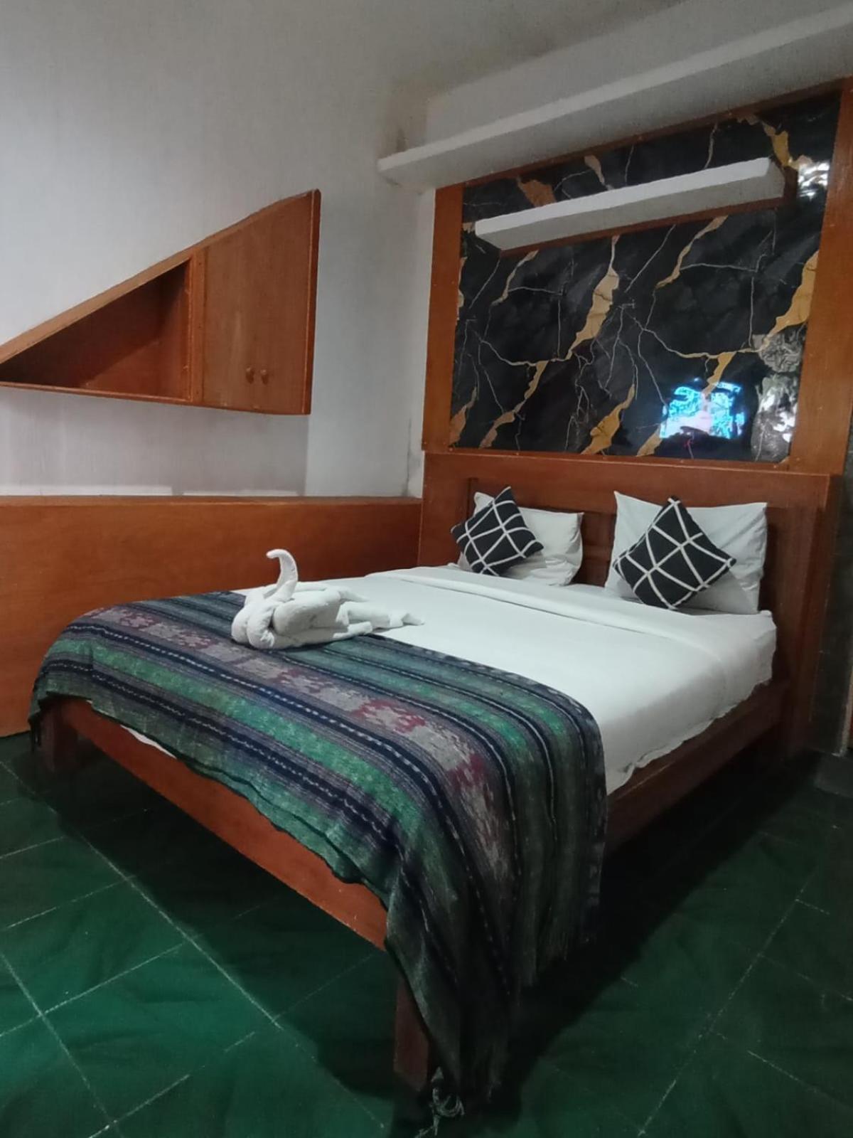 Wahyu Gili 1 Hotel กีลีตราวางัน ภายนอก รูปภาพ